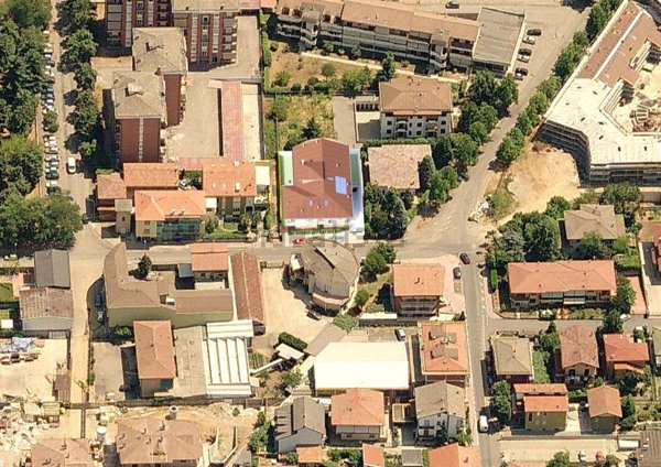 appartamento in vendita a Garbagnate Milanese in zona Bariana