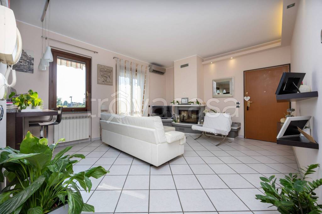 appartamento in vendita a Gessate