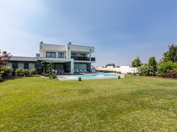 casa indipendente in vendita a Gessate