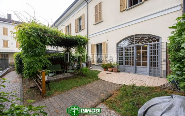 appartamento in vendita a Gessate in zona Villa Fornaci