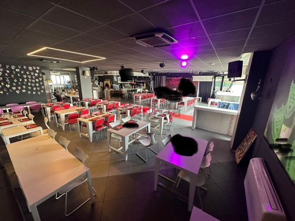 negozio in vendita a Gessate