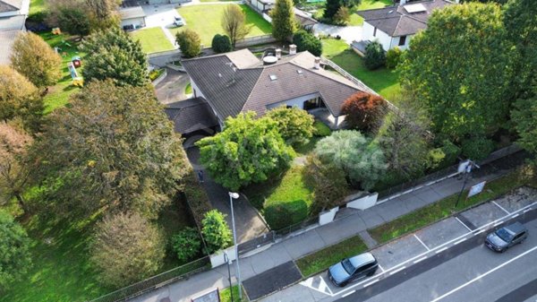 casa indipendente in vendita a Gessate in zona Villa Fornaci
