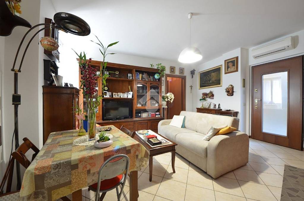 appartamento in vendita a Gessate