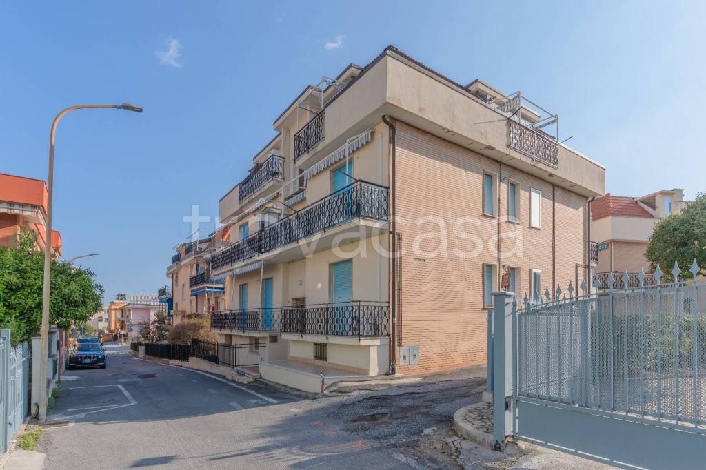 appartamento in vendita a Gessate