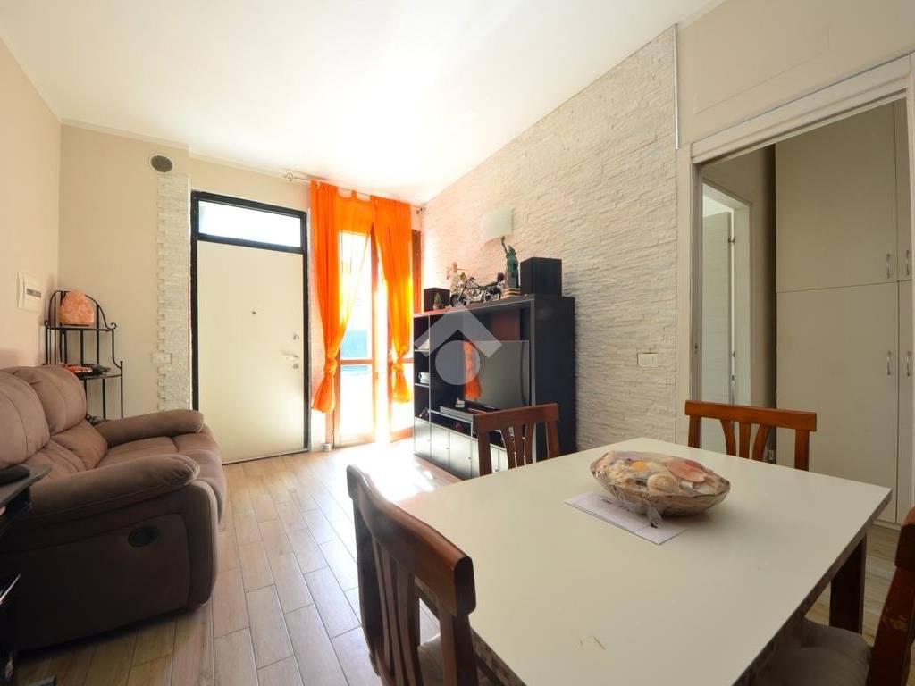 appartamento in vendita a Gessate in zona Villa Fornaci
