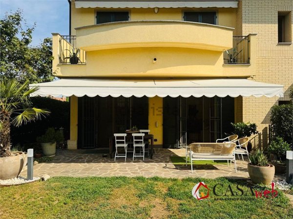 appartamento in vendita a Gessate in zona Villa Fornaci
