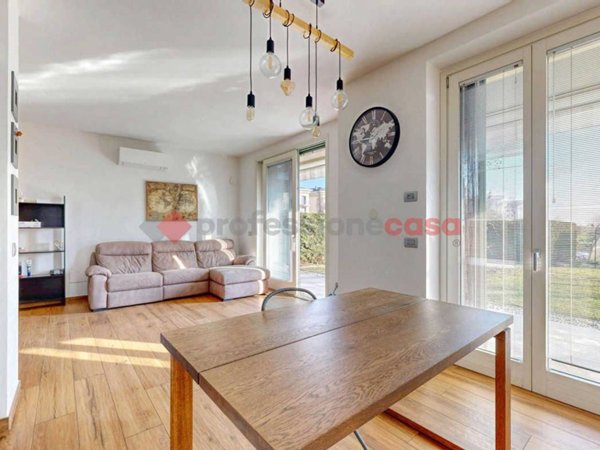 casa indipendente in vendita a Gessate in zona Villa Fornaci