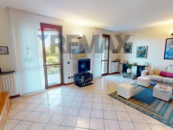 casa indipendente in vendita a Gessate in zona Villa Fornaci