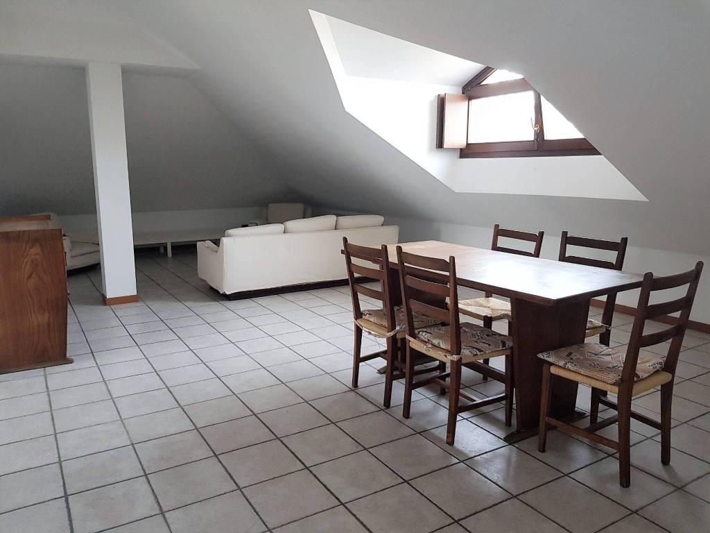 appartamento in vendita a Gessate in zona Villa Fornaci