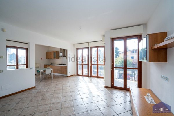 appartamento in vendita a Gessate in zona Villa Fornaci