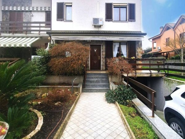 casa indipendente in vendita a Gorgonzola