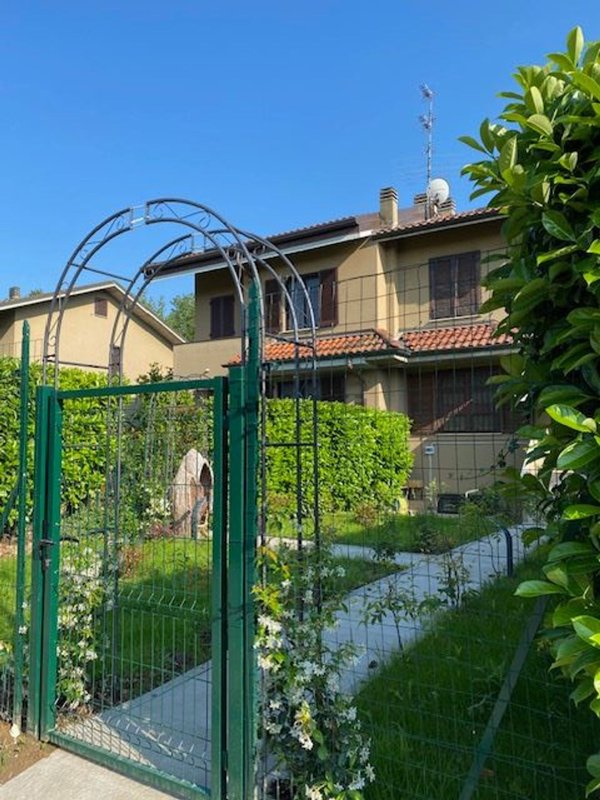 casa indipendente in vendita a Gorgonzola