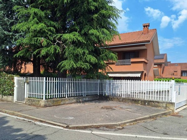 casa indipendente in vendita a Gorgonzola