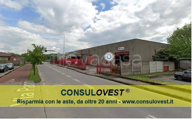 locale commerciale in vendita a Gorgonzola