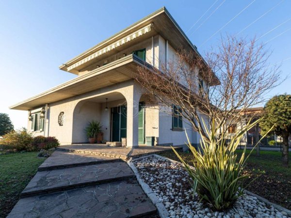 casa indipendente in vendita a Gorgonzola