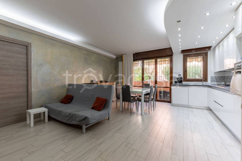 appartamento in vendita a Gorgonzola