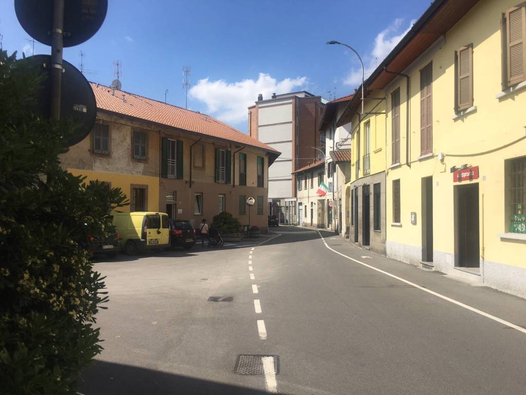 negozio in vendita a Gorgonzola