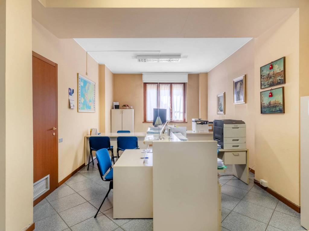 ufficio in vendita a Gorgonzola