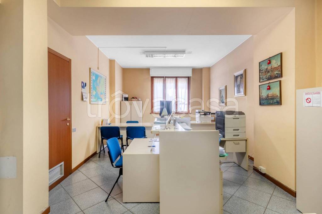 ufficio in vendita a Gorgonzola