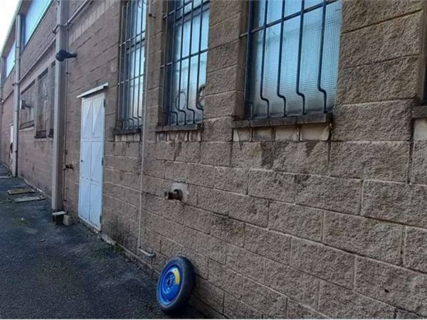 locale commerciale in vendita a Gorgonzola