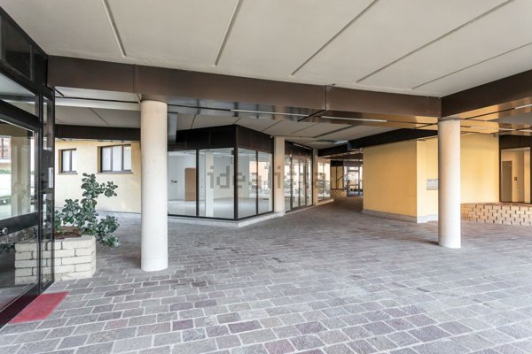 ufficio in vendita a Gorgonzola