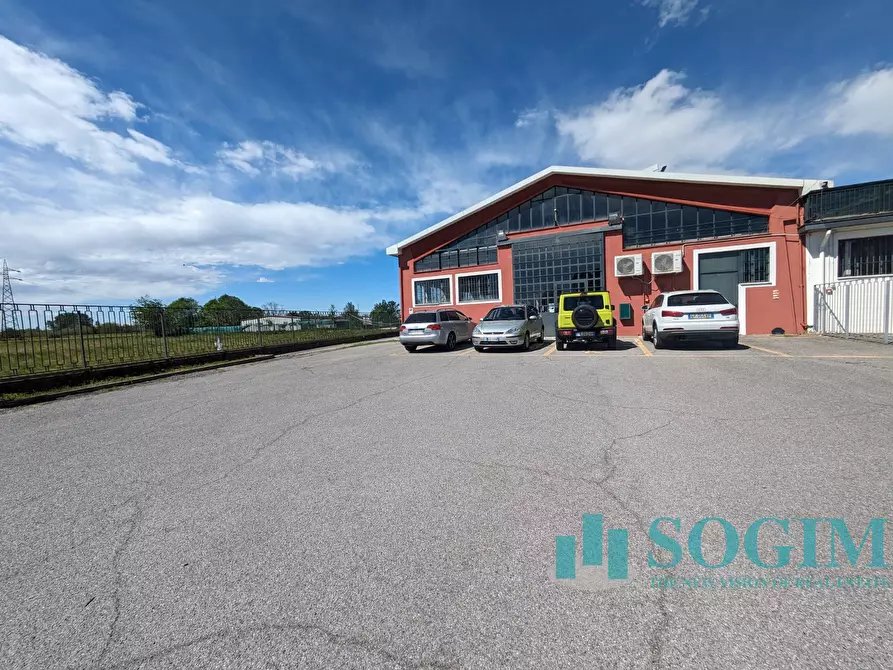 locale commerciale in vendita a Gorgonzola