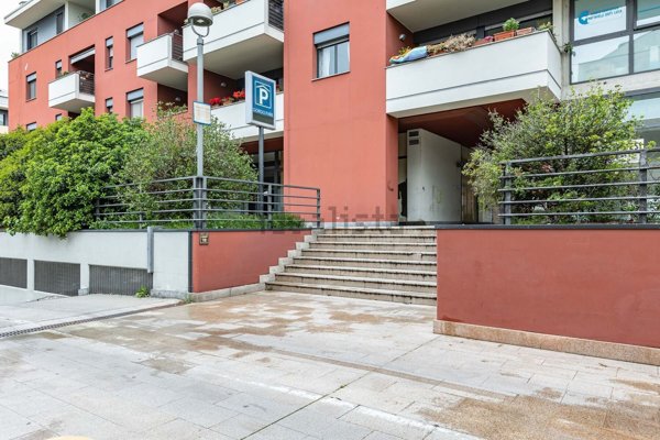 locale commerciale in vendita a Gorgonzola