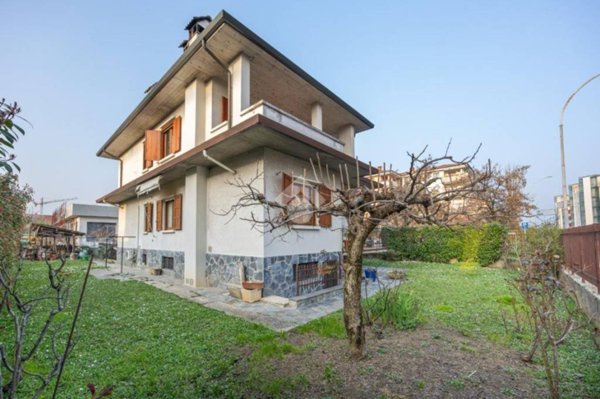 casa indipendente in vendita a Gorgonzola