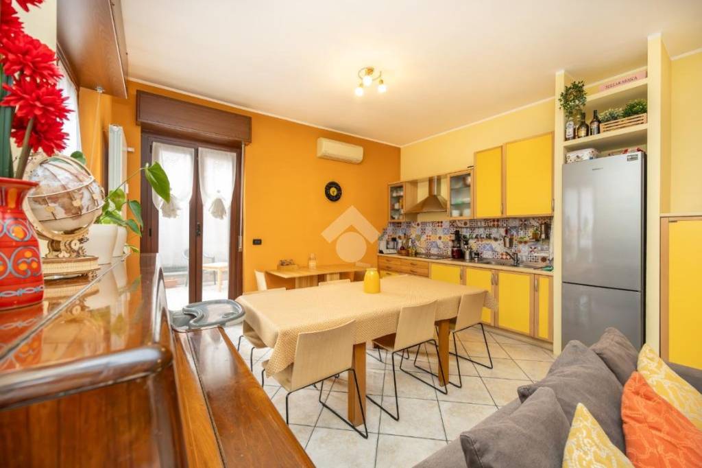 appartamento in vendita a Gorgonzola