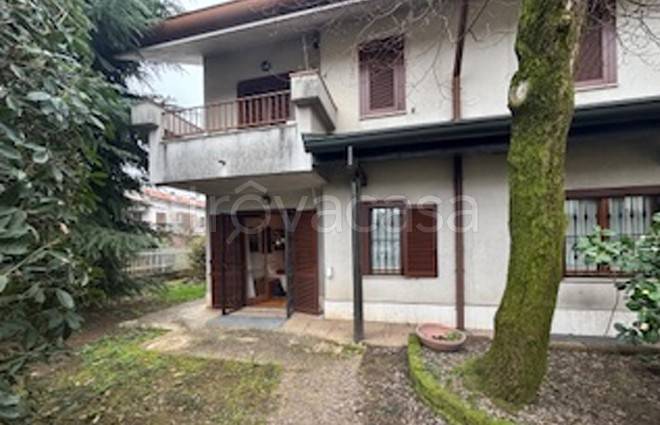 casa indipendente in vendita a Gorgonzola
