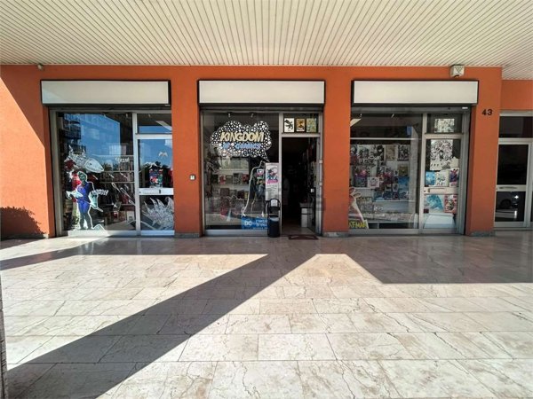 locale commerciale in vendita a Gorgonzola