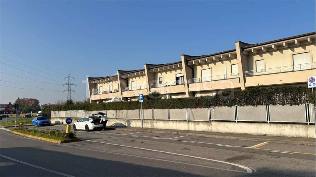 appartamento in vendita a Grezzago