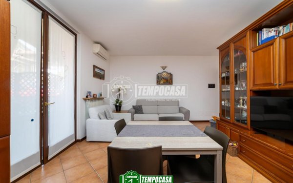 appartamento in vendita a Grezzago