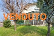 casa indipendente in vendita a Grezzago