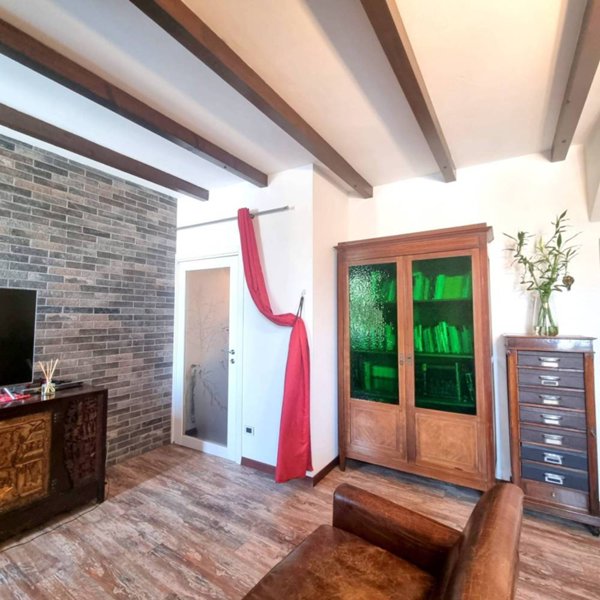 casa indipendente in vendita a Grezzago