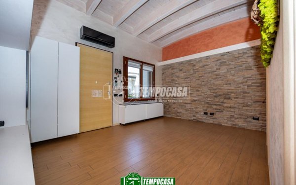 appartamento in vendita a Grezzago