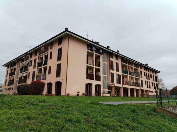 appartamento in vendita a Grezzago