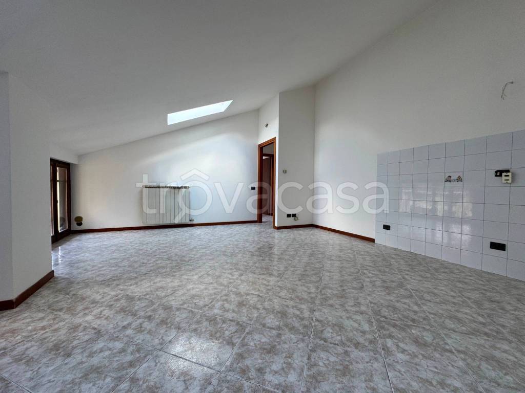 appartamento in vendita a Grezzago