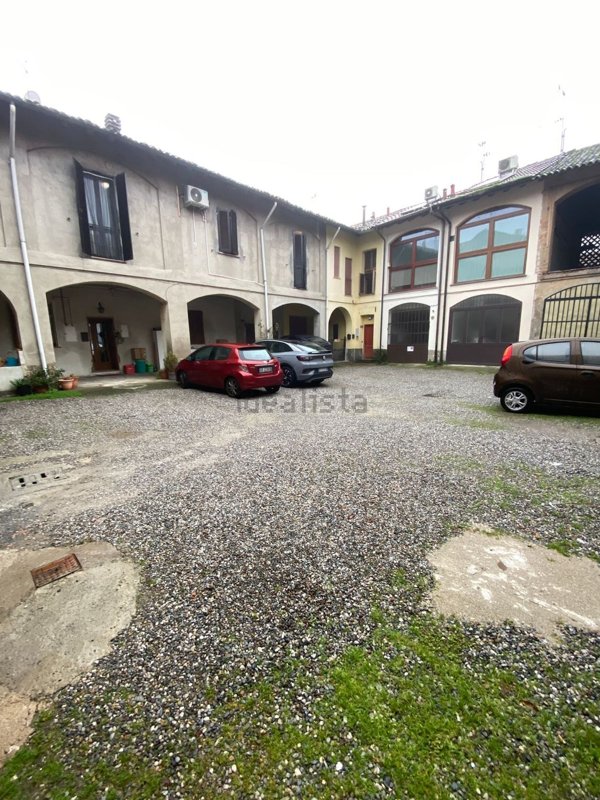 appartamento in vendita a Grezzago