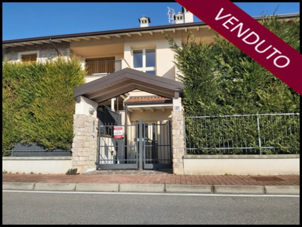 appartamento in vendita a Grezzago