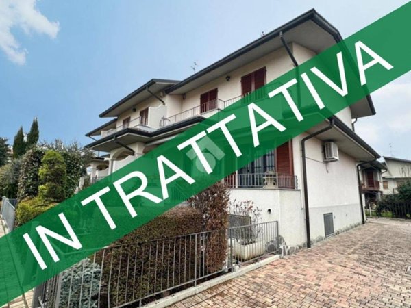 casa indipendente in vendita a Grezzago