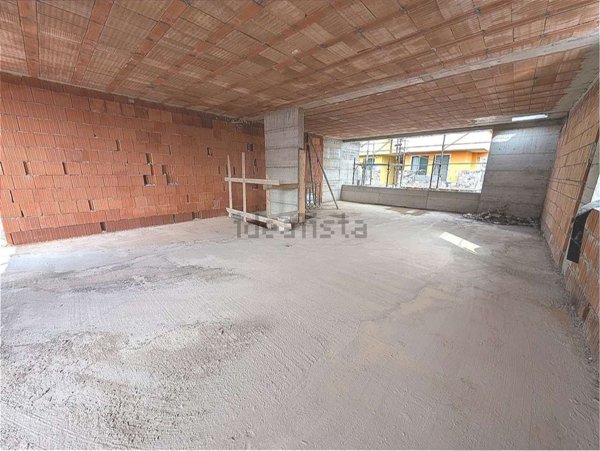 casa indipendente in vendita a Grezzago