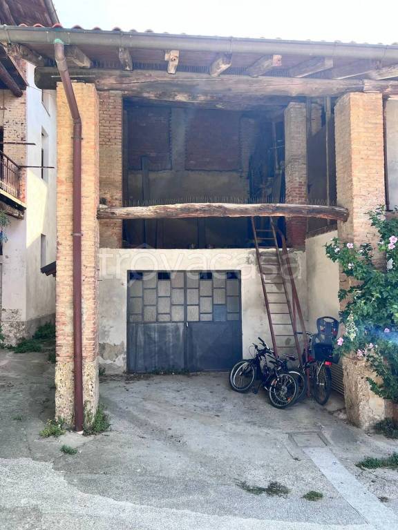 appartamento in vendita a Grezzago