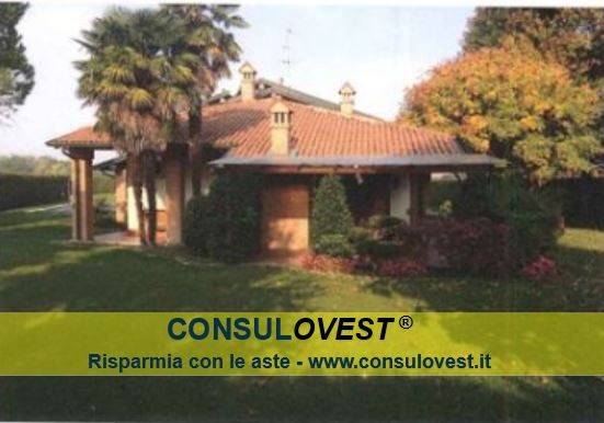 casa indipendente in vendita a Grezzago