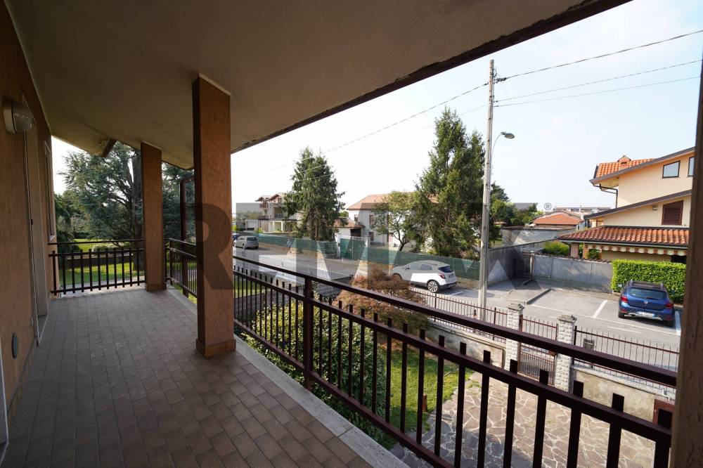 casa indipendente in vendita a Grezzago