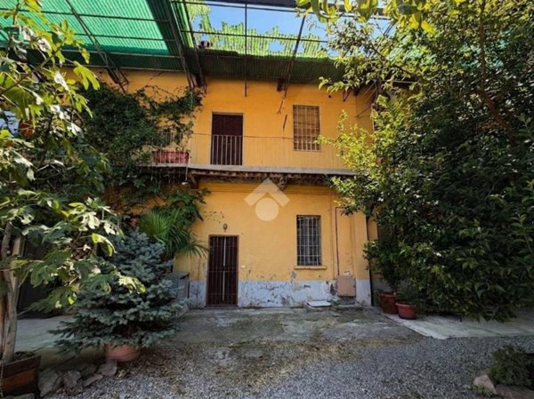 casa indipendente in vendita a Grezzago