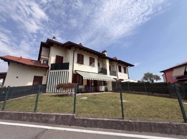 appartamento in vendita a Grezzago