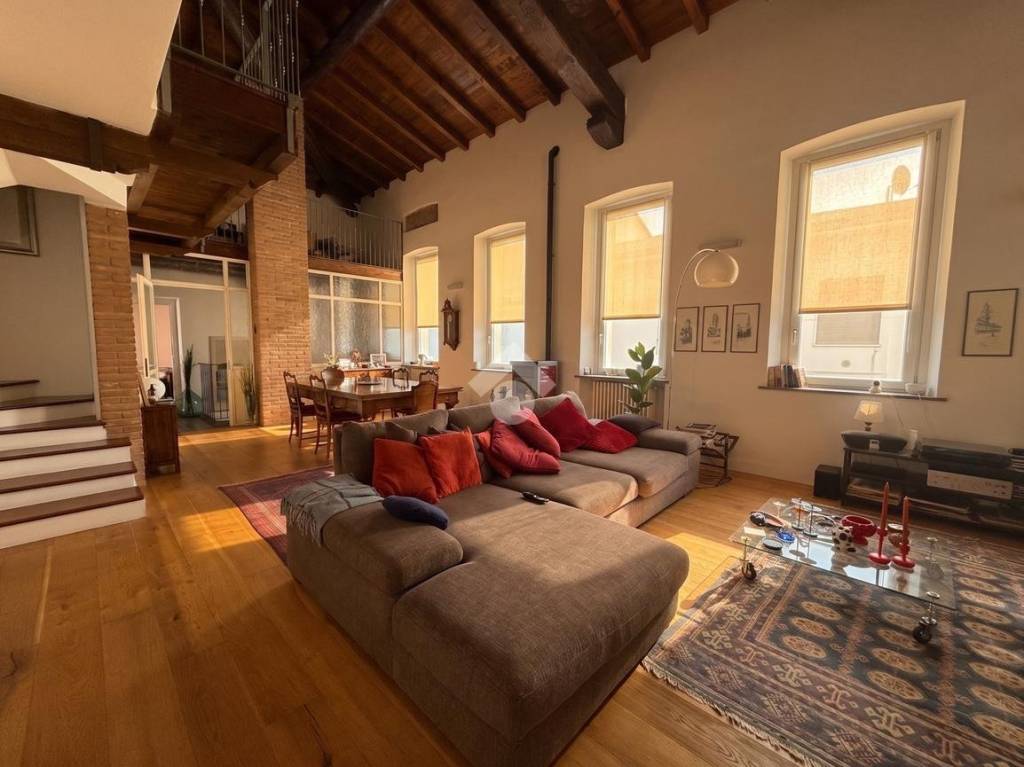 casa indipendente in vendita a Grezzago
