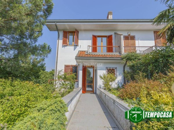 casa indipendente in vendita a Gudo Visconti