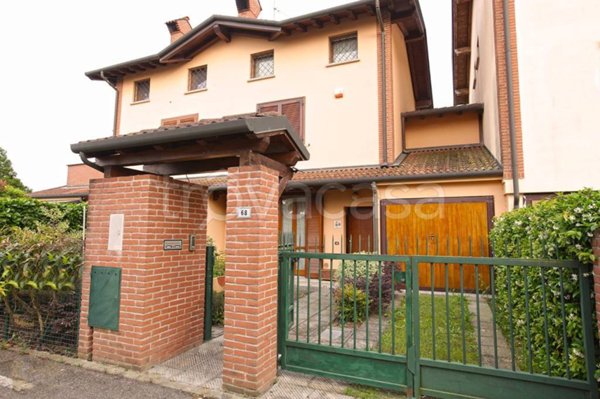 casa indipendente in vendita a Gudo Visconti